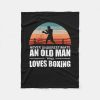 never underestimate an old man who loves boxing fleece blanket r6c54178577cf474291e9d4a8c6272647 zkhkh 1000 - Boxing Gifts Shop